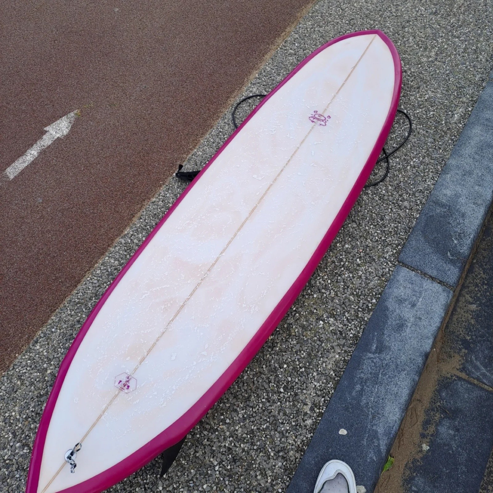 Twin pin resin swirl 7'0"